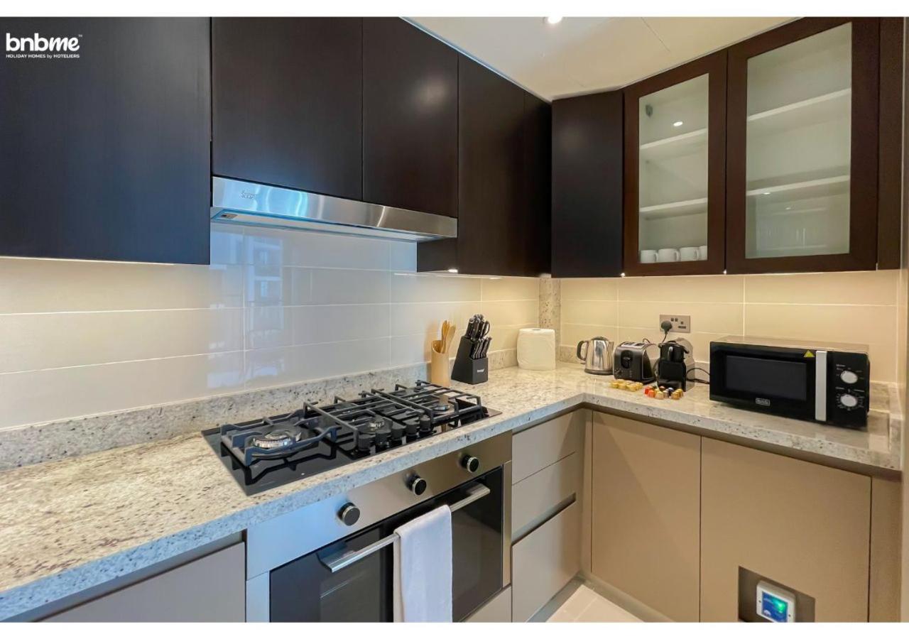 Apartamento Bnbme - Boulevard Heights Dubái Exterior foto