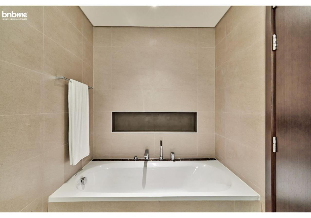 Apartamento Bnbme - Boulevard Heights Dubái Exterior foto