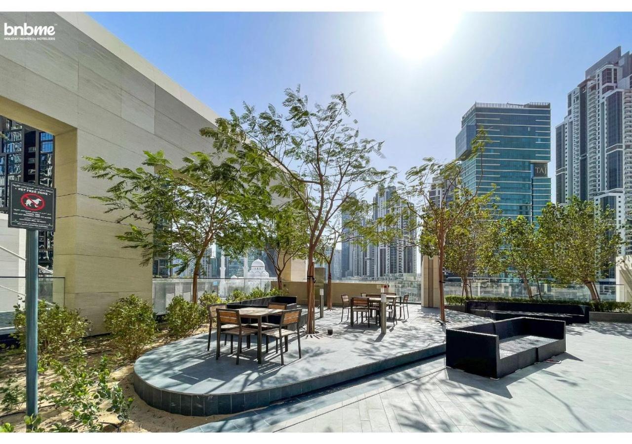 Apartamento Bnbme - Boulevard Heights Dubái Exterior foto
